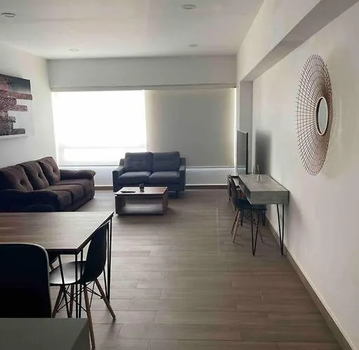 De 3 Recámaras Y Sofa Cama 7 Pax México DF