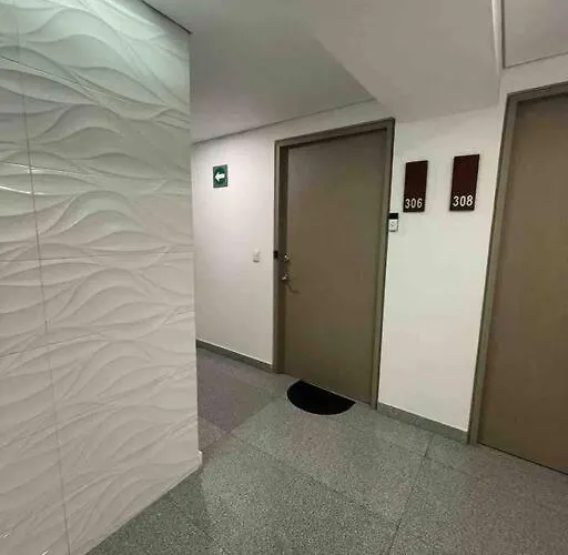 De 3 Recámaras Y Sofa Cama 7 Pax